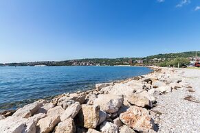 Premium Sea Side Marina Apartment  310