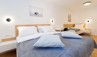 Premium Sea Side Marina Apartment  310