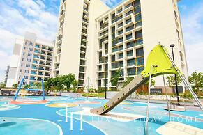 LUX The Dubai Hills Executive Suite
