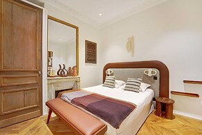 Charm and Elegance for 8p/3br - Grands Boulevards