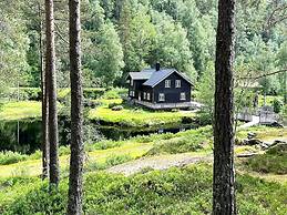 10 Person Holiday Home in Kvinesdal