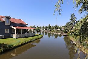 Sun-soaked Bungalow in Simonshaven