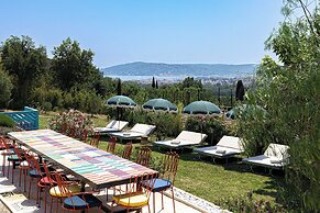 Sublime Apartment in Provencal Villa - 1br/2p