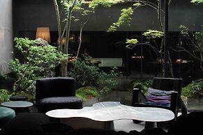 Yakamoz qianchuan Hotel