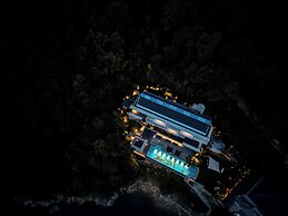 Yakamoz qianchuan Hotel