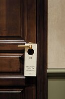 Leon Hotel-pigalle/suite-12