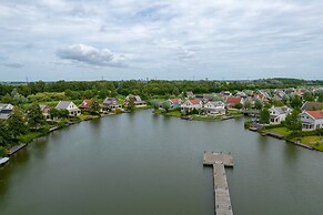 Bungalow by Water Near Rotterdam