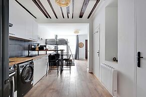 Spacious Studio in Cute Neighborhood