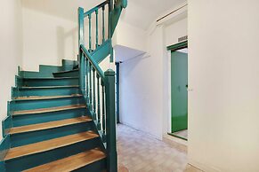 Spacious Studio in Cute Neighborhood