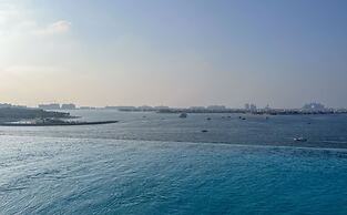 Modern 2BR w Direct Beach Access Emaar Beachfront