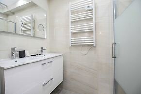 Spacious Apartment - 4br/10p - Butte-aux-cailles