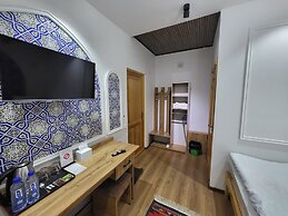Ulli Oy Boutique Hotel & Terrace