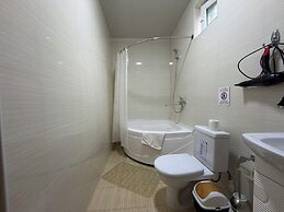 Ulli Oy Boutique Hotel & Terrace