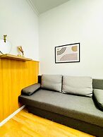 10 Economy Rooms-Shared Bath & Kitchen