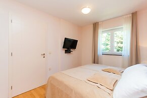 Marina Apartment Lebic 411