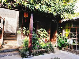 Big Tree Guesthouse