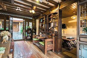 Big Tree Guesthouse