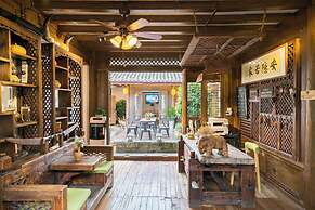 Big Tree Guesthouse