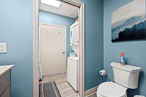 Bright Suites Finch West