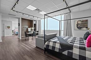 Bright Suites Finch West