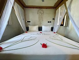 Baobab Bungalows