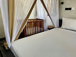 Baobab Bungalows