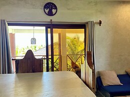 Baobab Bungalows