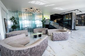 Lovera Hotel