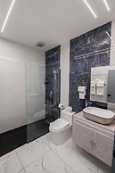 Lovera Hotel