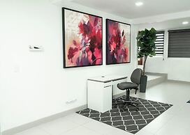 Best Location Airport & Embassy Access