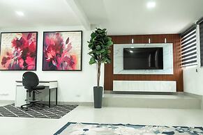 Best Location Airport & Embassy Access