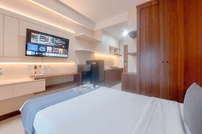 Minimalist And Warm Studio Apartment At B Residence