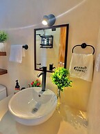 JOSE CONDOS BOUTIQUE HOTEL