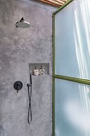 Veronica Villa by Betterplace