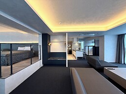 DOG HOTEL SHIRAHAMA