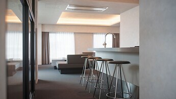 DOG HOTEL SHIRAHAMA