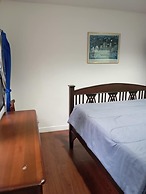 Lyndale Lodge