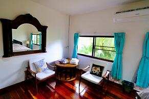 Lyndale Lodge