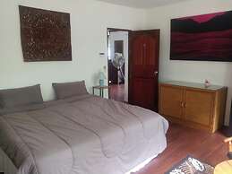 Lyndale Lodge