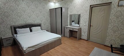 Diyora Hostel