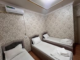 Diyora Hostel