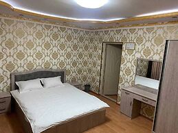 Diyora Hostel