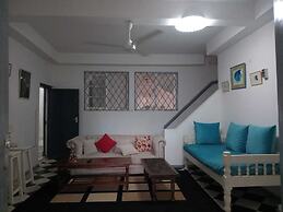 Cosy beach villa