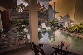Samstiti Pool Suites Bingin Beach