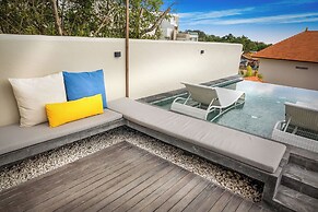Samstiti Pool Suites Bingin Beach