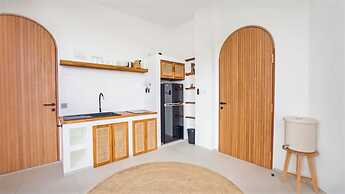 Samstiti Pool Suites Bingin Beach