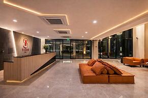 Tisha Hotel