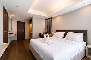 Tisha Hotel