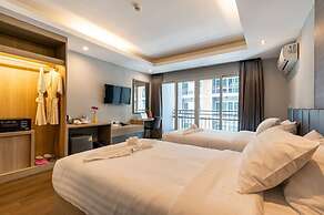 Tisha Hotel