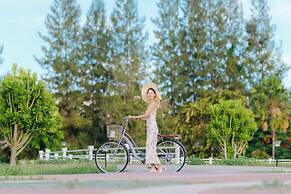 THE KASET, HUA HIN
